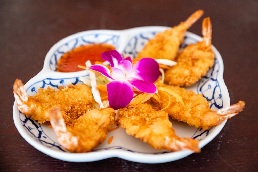 Crispy Fried Shrimp with sweet sauce
